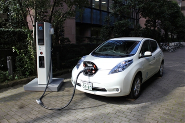 Aumentan los puntos de carga rápida para los vehículos eléctricos